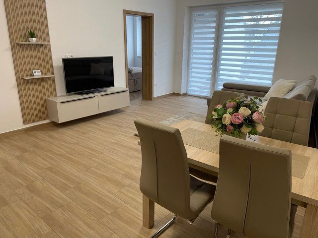 Kiadó téglalakás, albérlet, Nyíregyházán 230 E Ft / hó