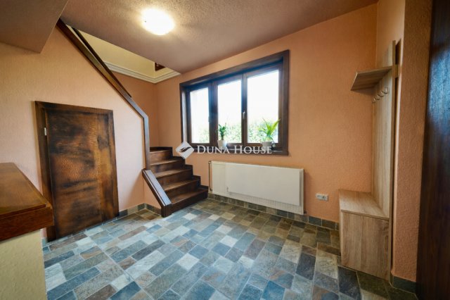 Eladó családi ház, Maglódon 156.9 M Ft, 4 szobás