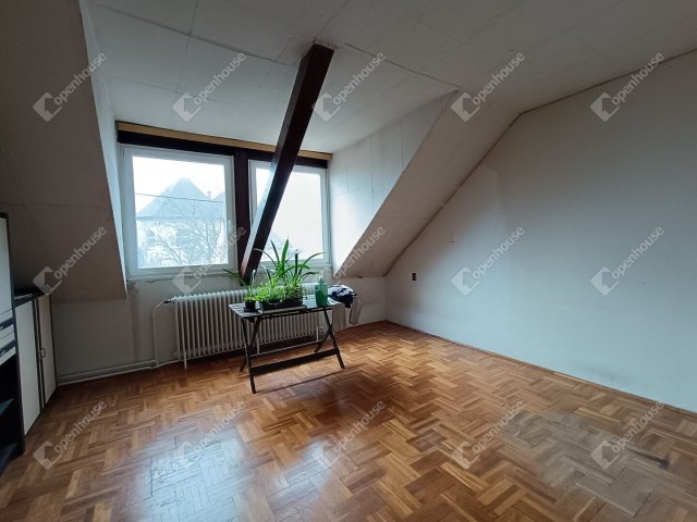 Eladó családi ház, Harkán 97 M Ft, 5 szobás
