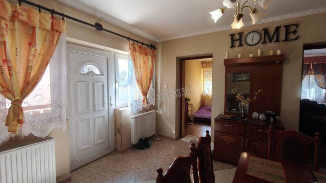 Eladó családi ház, Erdőtelken 27.8 M Ft, 1+1 szobás