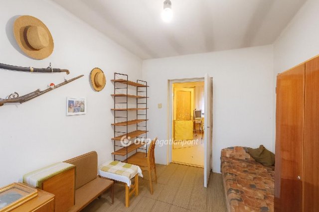 Eladó családi ház, Faddon 23.8 M Ft, 3+1 szobás