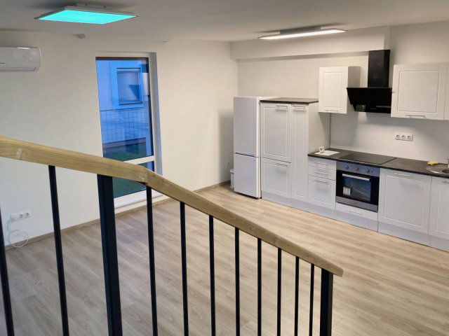 Kiadó sorház, albérlet, Debrecenben 650 E Ft / hó, 6 szobás