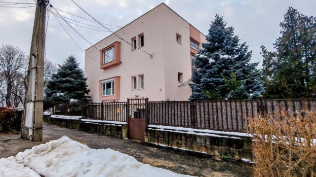 Eladó téglalakás, Miskolcon 44.9 M Ft, 3 szobás