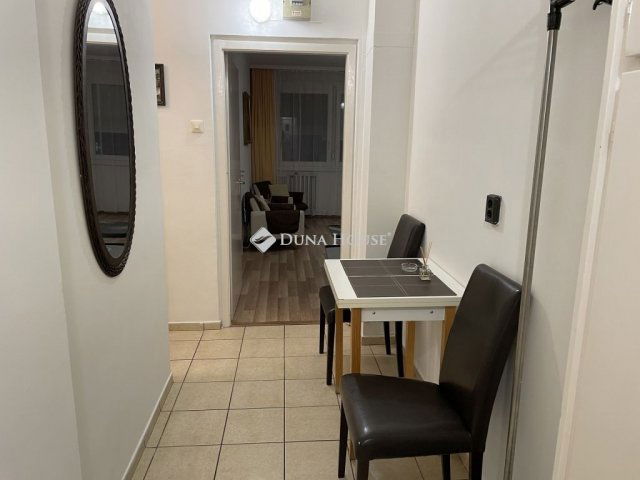 Eladó panellakás, Budapesten, VIII. kerületben 69.9 M Ft