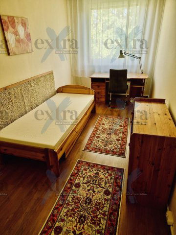 Eladó panellakás, Szegeden 40.9 M Ft, 2 szobás