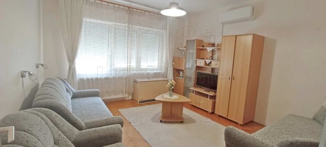 Kiadó téglalakás, albérlet, Balatongyörökön 120 E Ft / hó