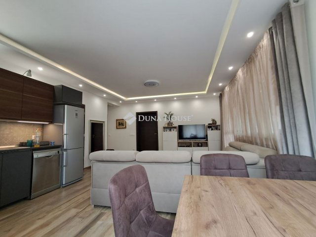 Eladó családi ház, Debrecenben 151.9 M Ft, 4 szobás