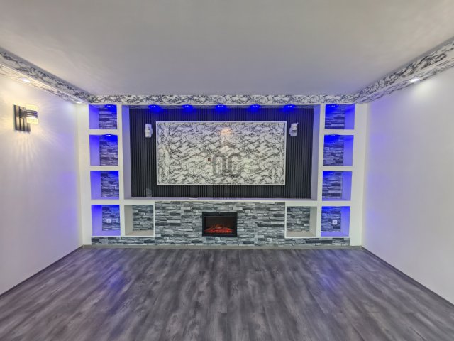 Eladó családi ház, Bajóton 94.9 M Ft, 5 szobás