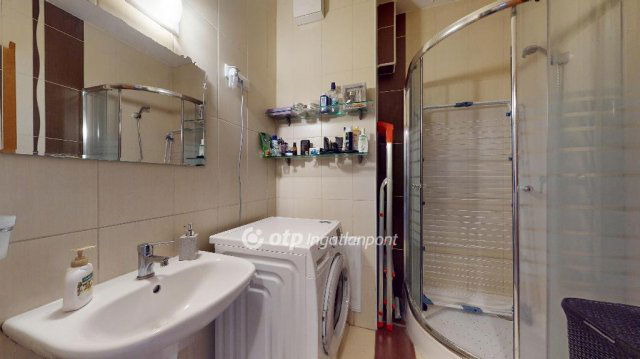 Eladó téglalakás, Miskolcon 59.9 M Ft, 3 szobás