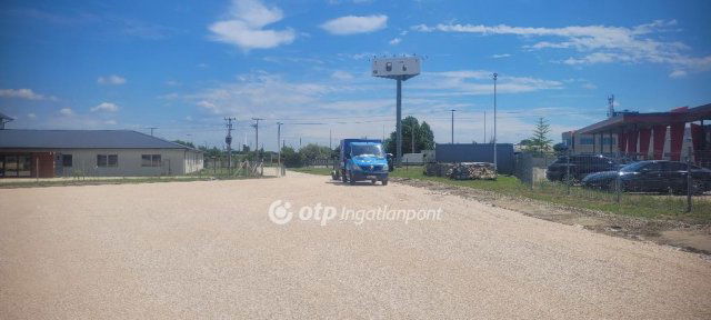 Kiadó telek, Szigetszentmiklóson 5884 E Ft / hó