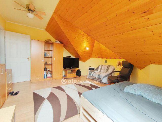 Eladó családi ház, Kazincbarcikán 63.99 M Ft, 1+3 szobás