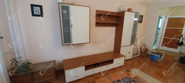 Eladó panellakás, Győrött 51.9 M Ft, 2 szobás