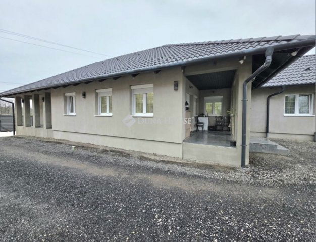 Eladó családi ház, Gyömrőn 119 M Ft, 4 szobás