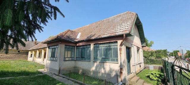 Eladó családi ház, Ráckeresztúron 25.9 M Ft, 3 szobás