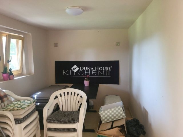 Eladó családi ház, Pilisszántón 64.5 M Ft, 2 szobás