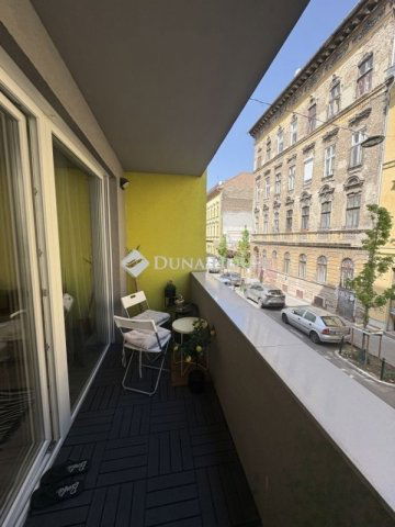 Eladó téglalakás, Budapesten, VIII. kerületben 68.9 M Ft