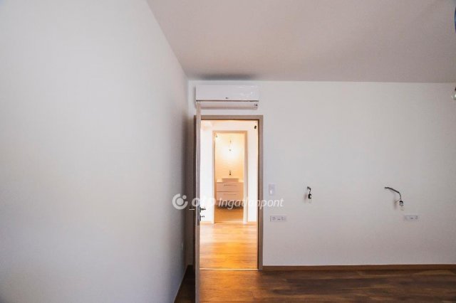 Eladó téglalakás, Gárdonyban 65.99 M Ft, 2 szobás