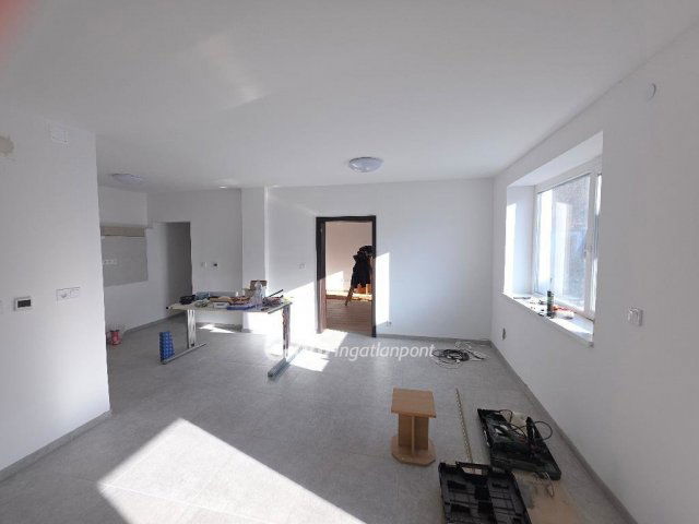 Eladó családi ház, Döbröntén 52.9 M Ft, 4 szobás