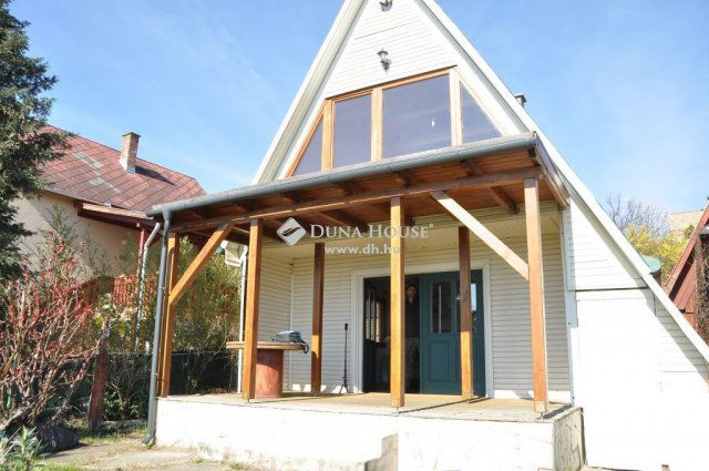 Eladó családi ház, Sukorón 49.9 M Ft, 3 szobás