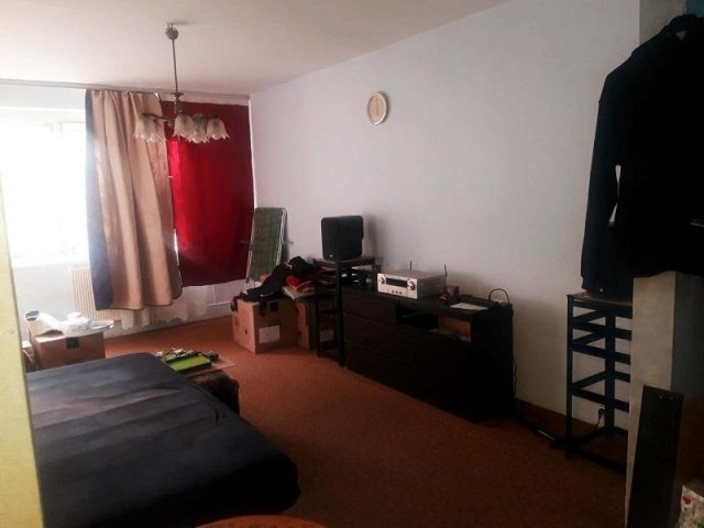 Eladó panellakás, Székesfehérvárott 53.5 M Ft, 2 szobás