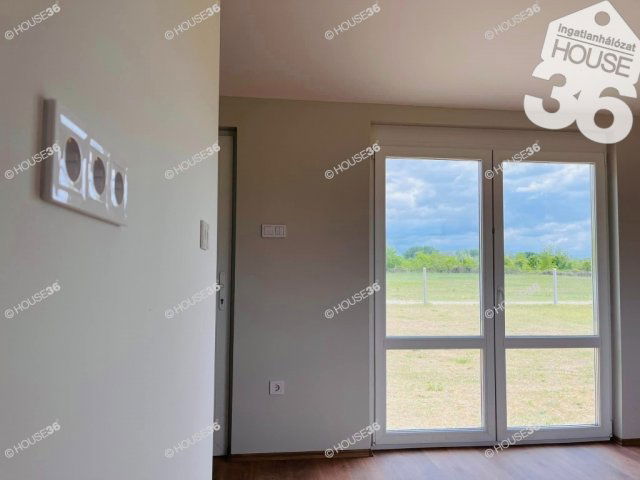 Eladó családi ház, Kecskeméten 39.9 M Ft, 3 szobás