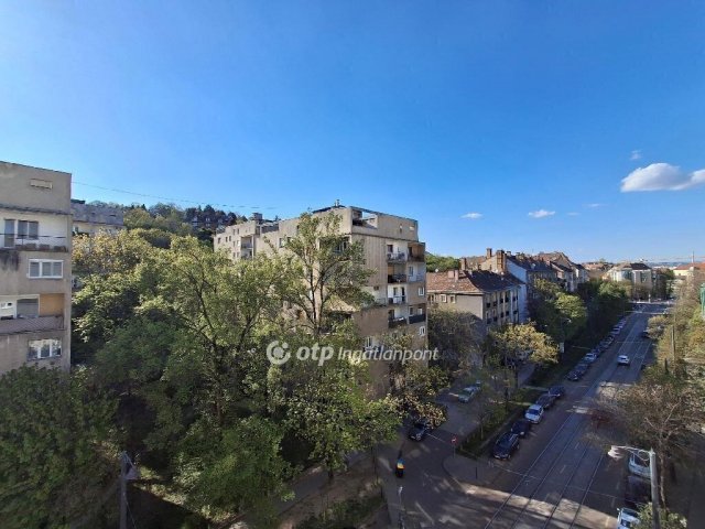 Eladó téglalakás, Budapesten, II. kerületben 94.5 M Ft, 2 szobás