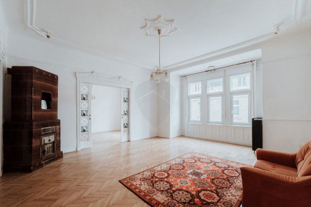 Eladó téglalakás, Budapesten, V. kerületben 270 M Ft, 3+1 szobás