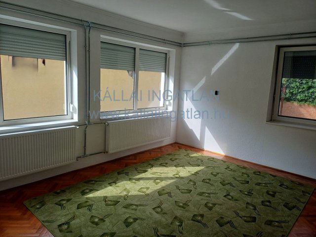 Eladó családi ház, Nyíregyházán 69 M Ft, 4 szobás