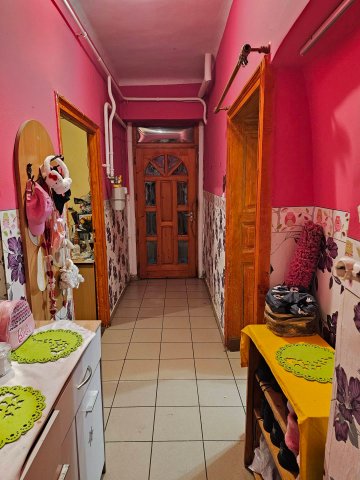 Eladó téglalakás, Egerben 35 M Ft, 2 szobás