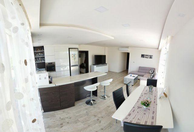 Eladó téglalakás, Debrecenben 119 M Ft, 4 szobás