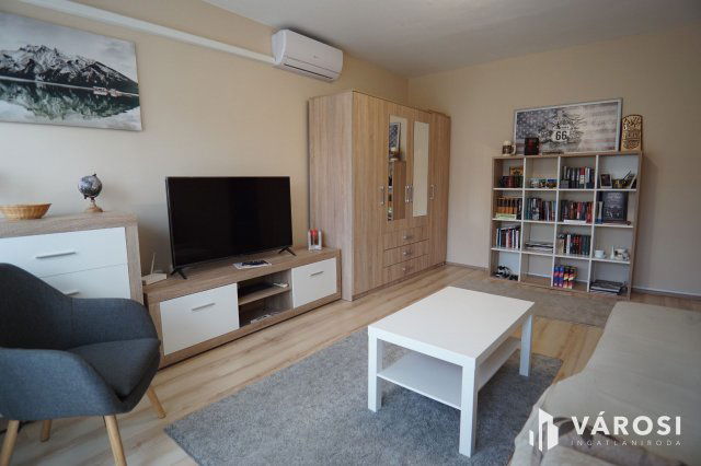Eladó panellakás, Nagykanizsán 31.5 M Ft, 2 szobás