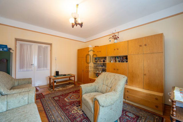Eladó családi ház, Székesfehérvárott 88.5 M Ft, 3 szobás