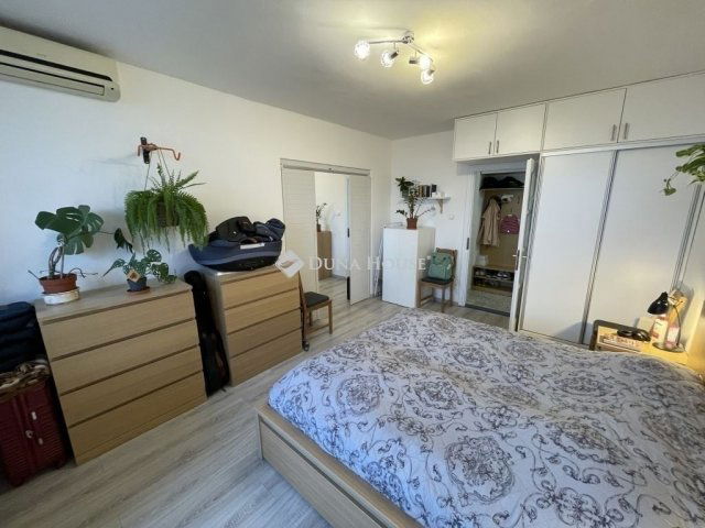 Eladó panellakás, Budapesten, IV. kerületben 72 M Ft, 2 szobás