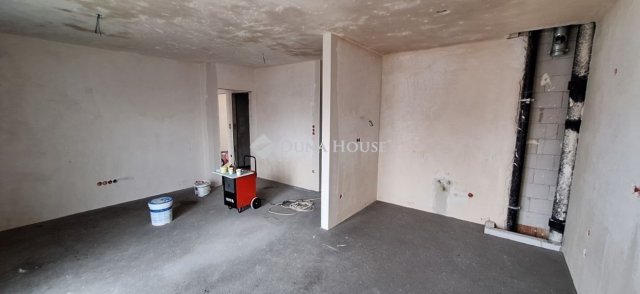 Eladó téglalakás, Budapesten, XVIII. kerületben 86.9 M Ft