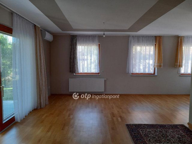 Eladó családi ház, Budapesten, II. kerületben 380 M Ft, 6 szobás