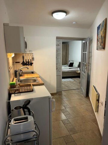 Eladó téglalakás, Egerben 54.9 M Ft, 2 szobás