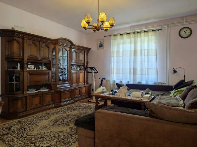 Eladó családi ház, Keszthelyen 72 M Ft, 3 szobás