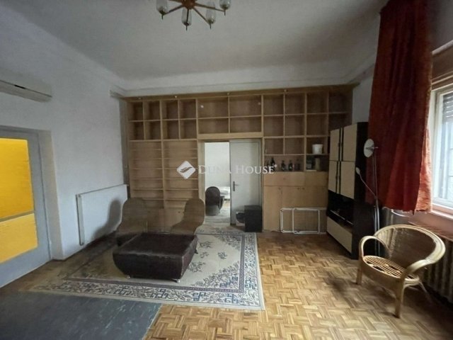 Eladó családi ház, Szegeden 129.821 M Ft, 3 szobás