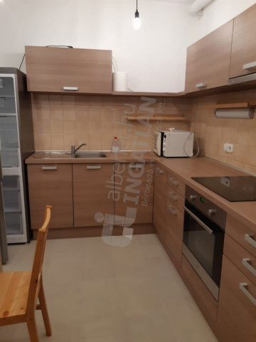 Kiadó téglalakás, albérlet, VIII. kerületben, Víg utcában