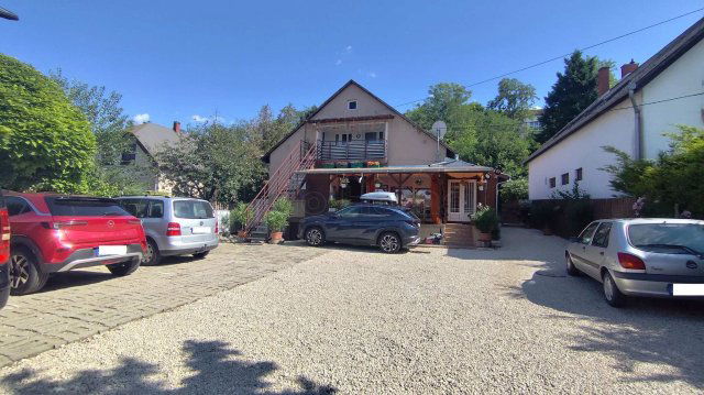 Eladó hotel, Zamárdiban 199 M Ft, 10 szobás