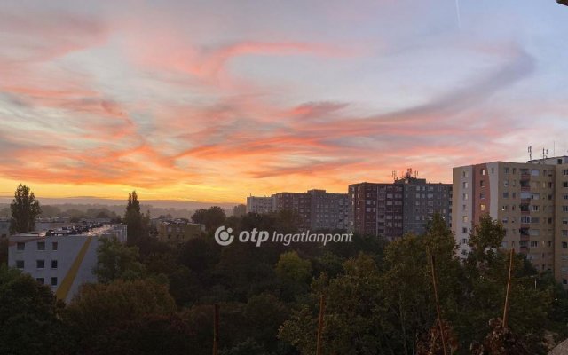 Eladó panellakás, Budapesten, III. kerületben 71.9 M Ft, 2 szobás