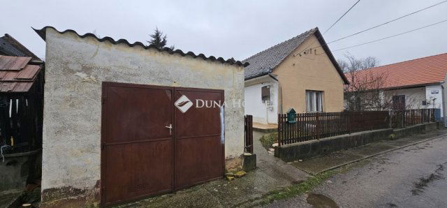 Eladó családi ház, Székelyszabaron 14.99 M Ft, 4 szobás