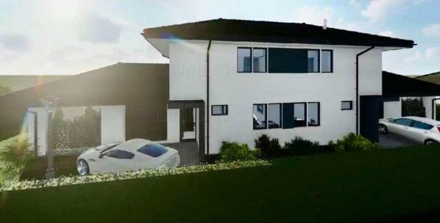 Eladó családi ház, Siófokon 120 M Ft, 3 szobás