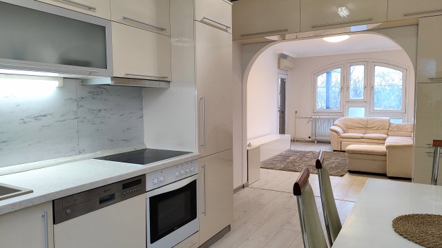 Eladó téglalakás, Szekszárdon, Béri Balogh Ádám utcában