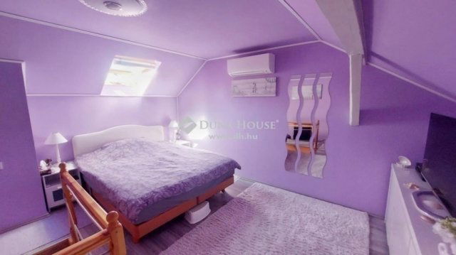 Eladó téglalakás, Budapesten, XV. kerületben 54.6 M Ft, 2 szobás