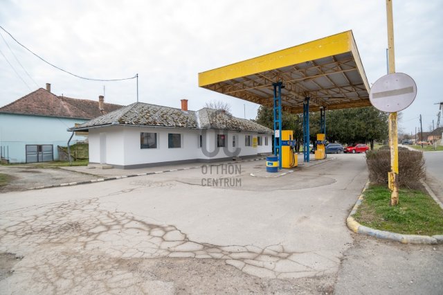 Eladó üzlethelyiség, Bogyiszlón 40 M Ft / költözzbe.hu