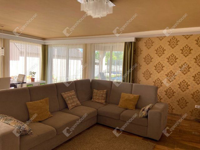 Eladó családi ház, Nyúlon 158 M Ft, 4 szobás