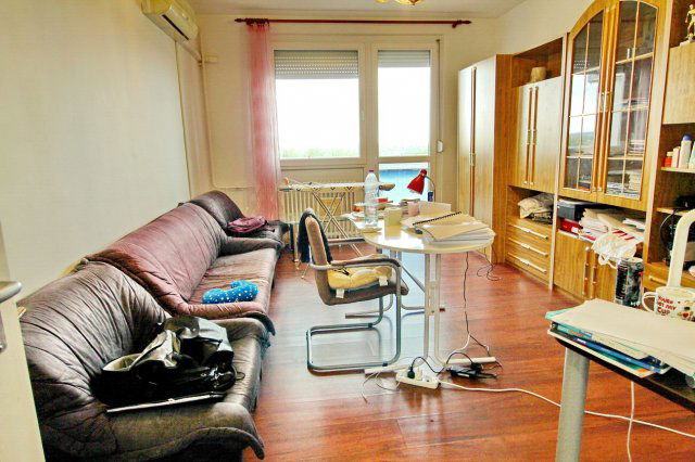 Kiadó panellakás, albérlet, Debrecenben 228 E Ft / hó, 2 szobás