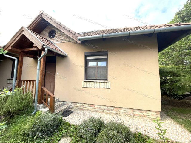 Eladó családi ház, Gödöllőn 129.9 M Ft, 4+1 szobás