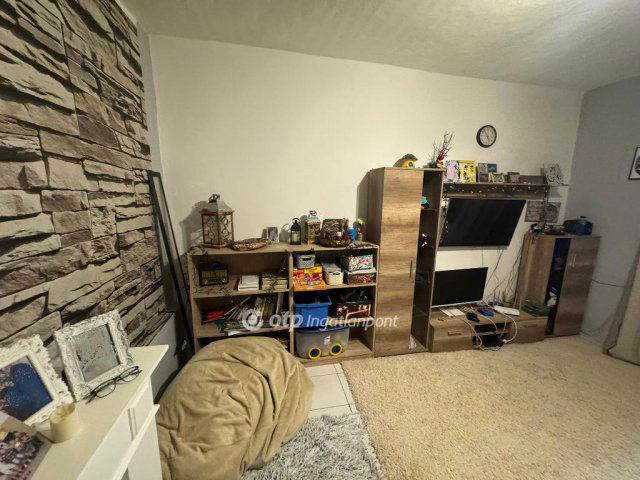 Eladó családi ház, Tiszafüreden 35 M Ft, 3 szobás